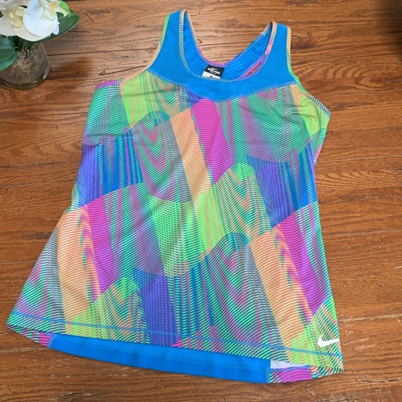 Nike Pro Dri-Fit Hypercool Frequency Tank Top Women’s Multicolor NWOT Size Large - Picture 10 of 10